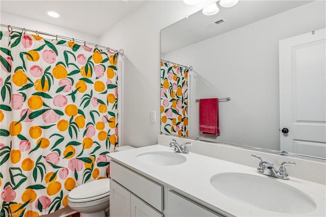 4748 Bell West Drive, Kernersville, NC 27284