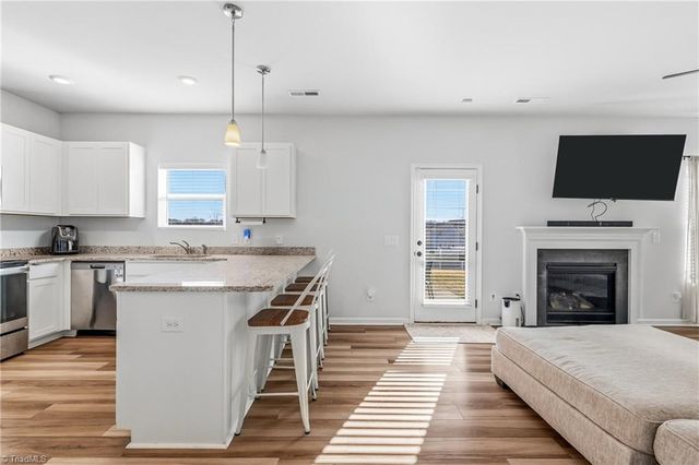 4748 Bell West Drive, Kernersville, NC 27284