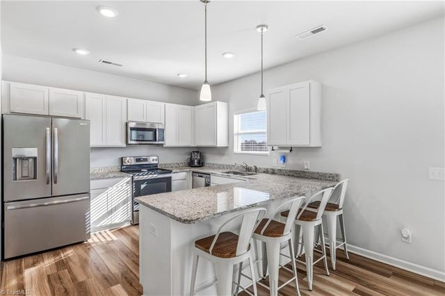 4748 Bell West Drive, Kernersville, NC 27284