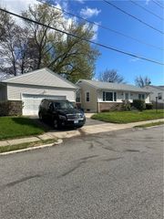 151 Chestnut Hill Avenue, Cranston, RI 02920