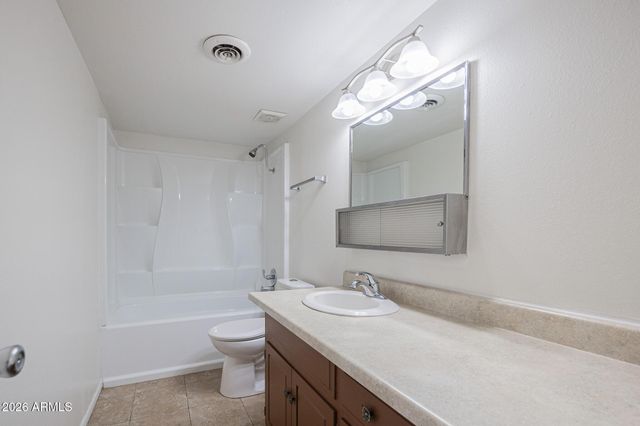 7126 N 19th Avenue Unit 164, Phoenix, AZ 85021