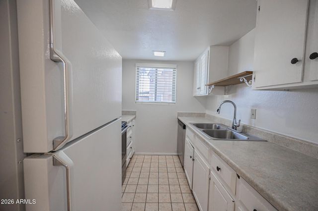 7126 N 19th Avenue Unit 164, Phoenix, AZ 85021