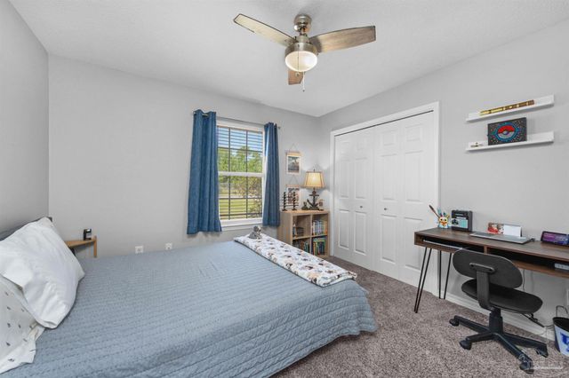 2442 Raider Ln, Navarre, FL 32566