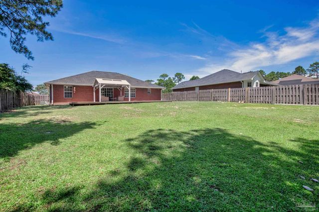 2442 Raider Ln, Navarre, FL 32566
