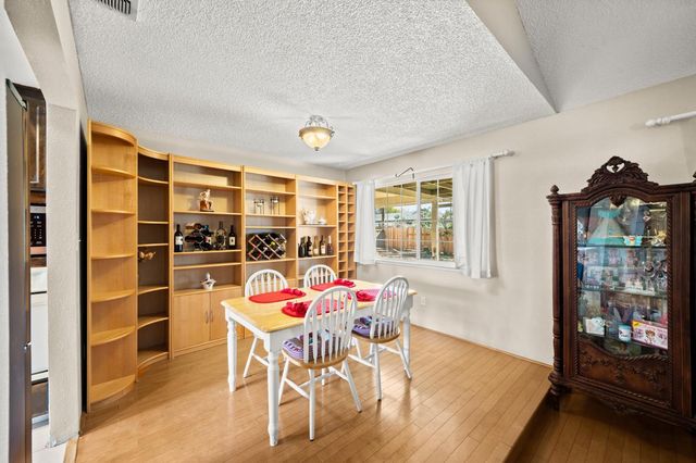 5700 Nonnie Ave, Sacramento, CA 95841