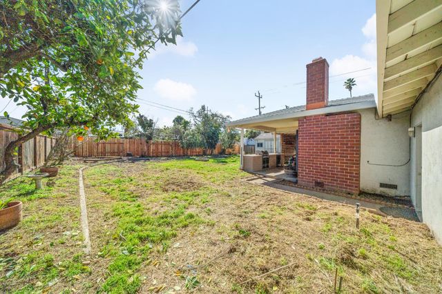 5700 Nonnie Ave, Sacramento, CA 95841