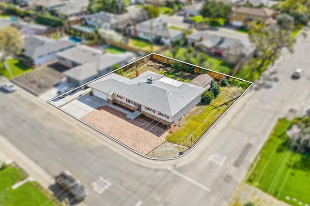 5700 Nonnie Ave, Sacramento, CA 95841