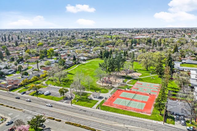 5700 Nonnie Ave, Sacramento, CA 95841