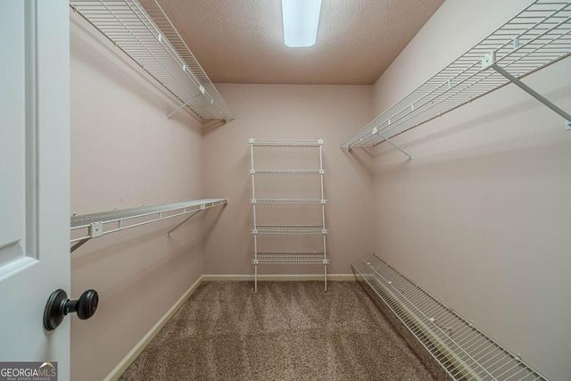 5060 Hodgkins Place SW, Lilburn, GA 30047