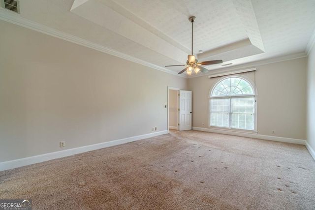 5060 Hodgkins Place SW, Lilburn, GA 30047