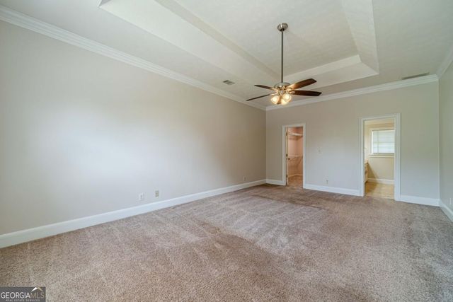 5060 Hodgkins Place SW, Lilburn, GA 30047