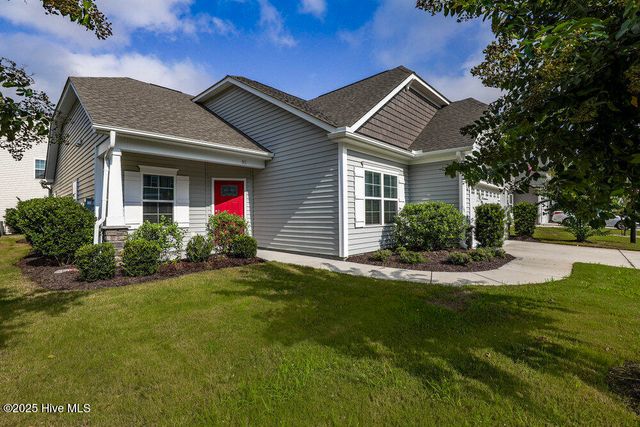 95 Collins Way, Hampstead, NC 28443