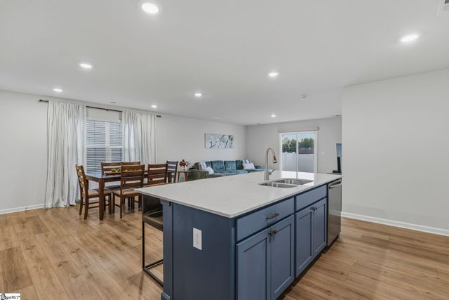 1719 Southwold Lane, Boiling Springs, SC 29316