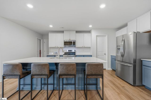 1719 Southwold Lane, Boiling Springs, SC 29316