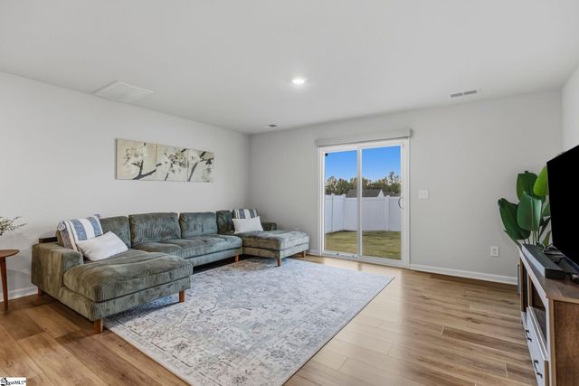 1719 Southwold Lane, Boiling Springs, SC 29316