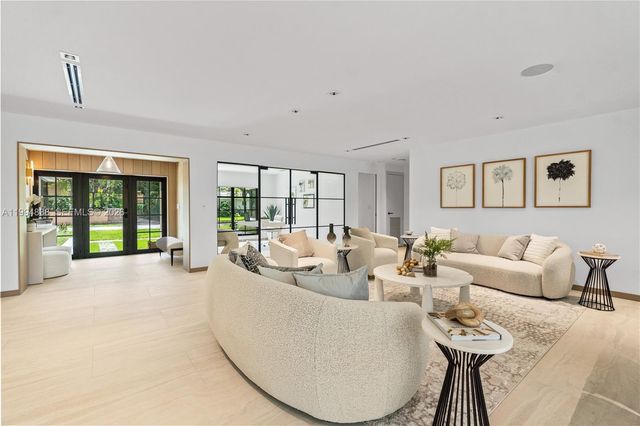 525 NE 101 St, Miami Shores, FL 33138