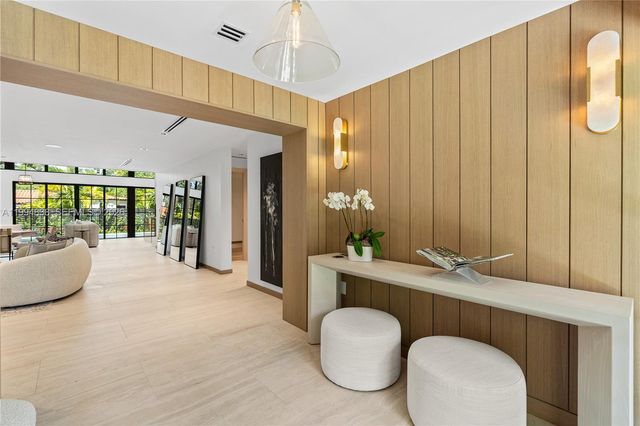 525 NE 101 St, Miami Shores, FL 33138