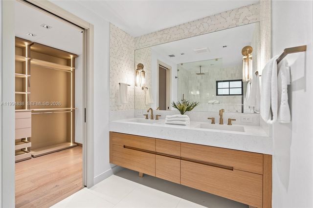 525 NE 101 St, Miami Shores, FL 33138