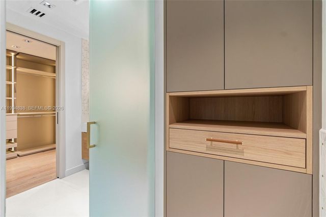 525 NE 101 St, Miami Shores, FL 33138