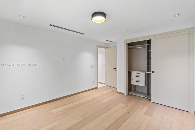 525 NE 101 St, Miami Shores, FL 33138