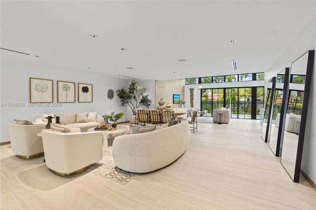 525 NE 101 St, Miami Shores, FL 33138