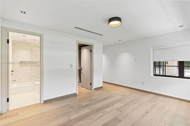 525 NE 101 St, Miami Shores, FL 33138