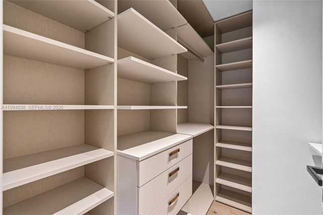 525 NE 101 St, Miami Shores, FL 33138