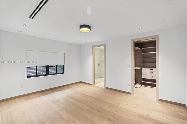 525 NE 101 St, Miami Shores, FL 33138