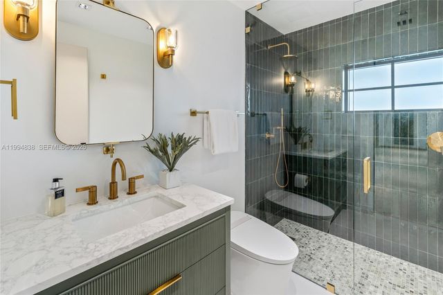 525 NE 101 St, Miami Shores, FL 33138