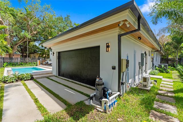 525 NE 101 St, Miami Shores, FL 33138