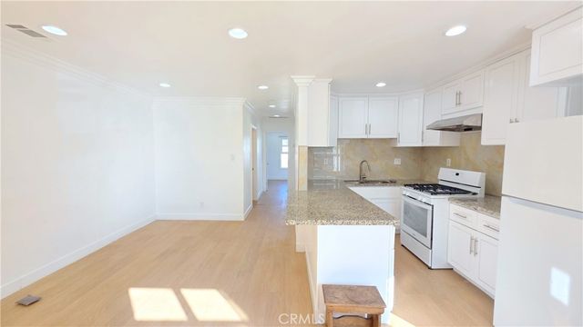 1138 1140 N Park Avenue, Pomona, CA 91768