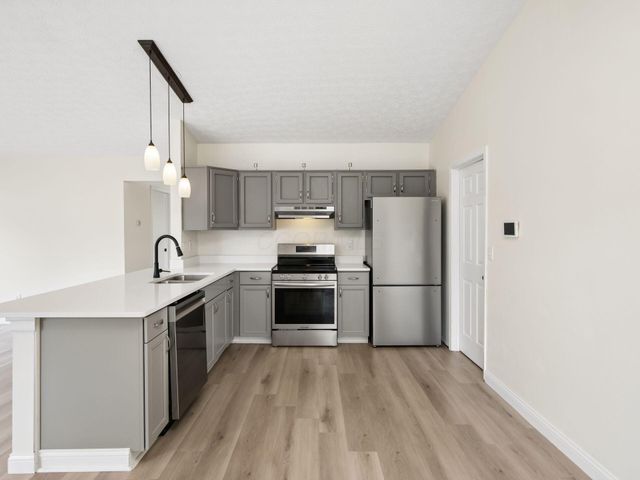 1726 Weather Stone Lane, Columbus, OH 43235