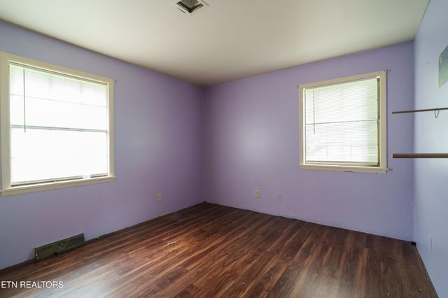 405 Dogleg Drive, Livingston, TN 38570