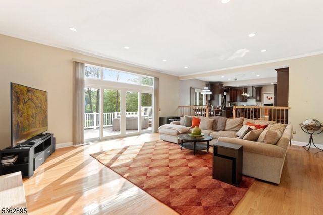 20 Crestview Ln, Sparta Twp., NJ 07871