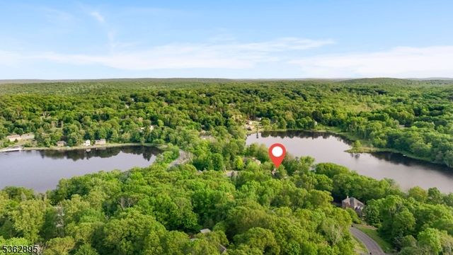 20 Crestview Ln, Sparta Twp., NJ 07871