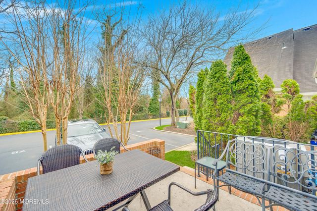 51 Wyckham Road, Spring Lake Heights, NJ 07762
