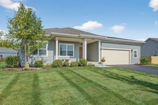 429 Fairway Lane, Sycamore, IL 60178