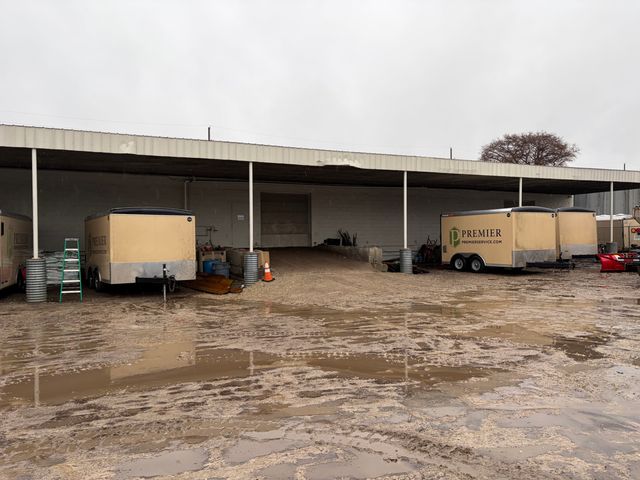 1285 Aurora Avenue, Aurora, IL 60505