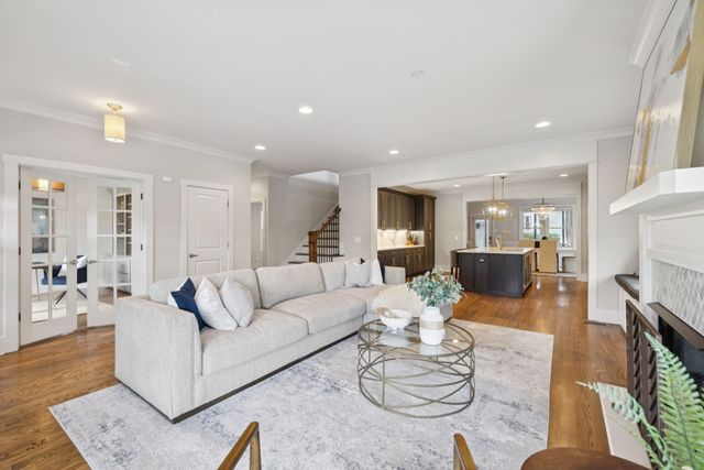 2310 Vaulx Ln, Nashville, TN 37204