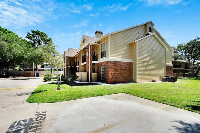 8718 MALLARD RESERVE DRIVE 101, Tampa, FL 33614