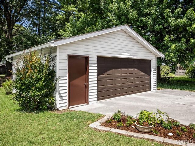 3121 Davis Avenue, Granite City, IL 62040