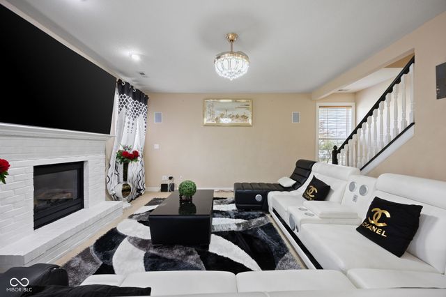 5836 Monticello Square Lane, Indianapolis, IN 46234