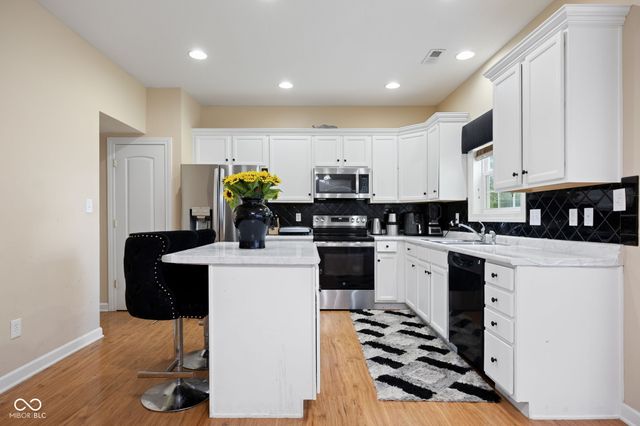 5836 Monticello Square Lane, Indianapolis, IN 46234
