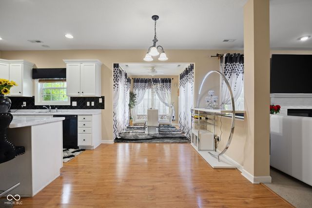 5836 Monticello Square Lane, Indianapolis, IN 46234