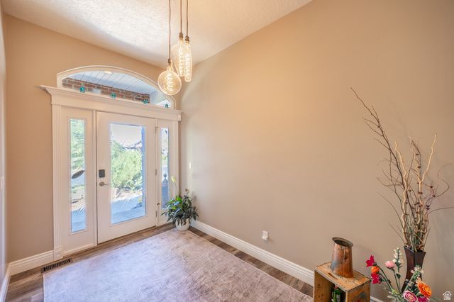 1670 N 1350 W, Farr West, UT 84404
