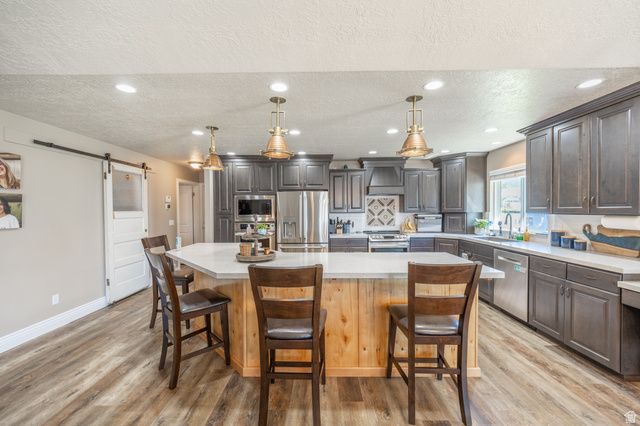 1670 N 1350 W, Farr West, UT 84404