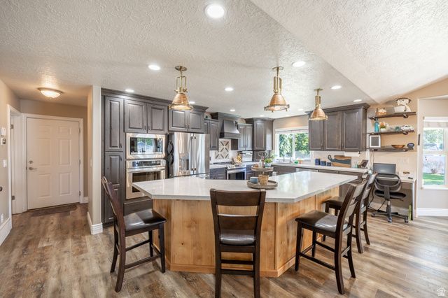 1670 N 1350 W, Farr West, UT 84404