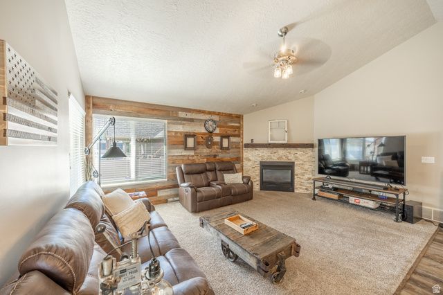 1670 N 1350 W, Farr West, UT 84404