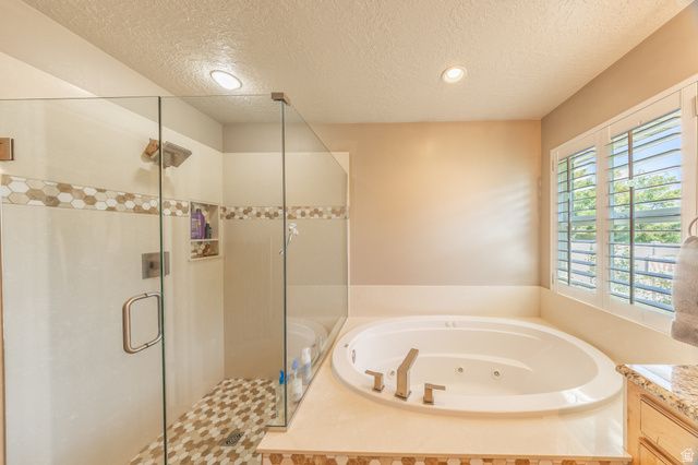 1670 N 1350 W, Farr West, UT 84404