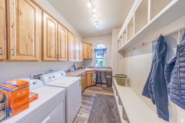 1670 N 1350 W, Farr West, UT 84404